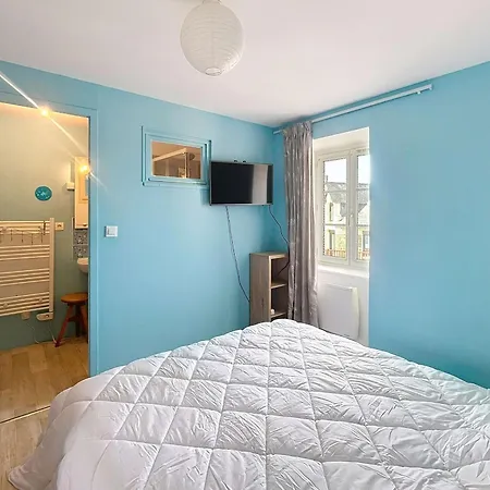 Lumineux à Jullouville, Proche Plage, Avec Parking Et Wifi Gratuit - Fr-1-361-565 *