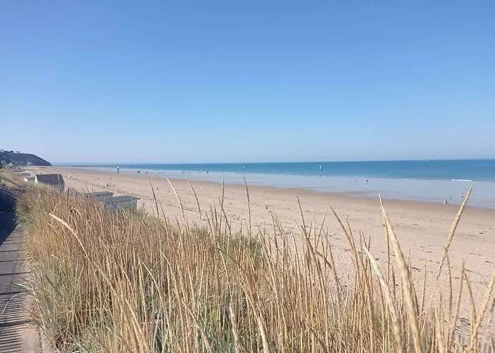 Apartament Lumineux A Jullouville, Proche Plage, Avec Parking Et Wifi Gratuit - Fr-1-361-565