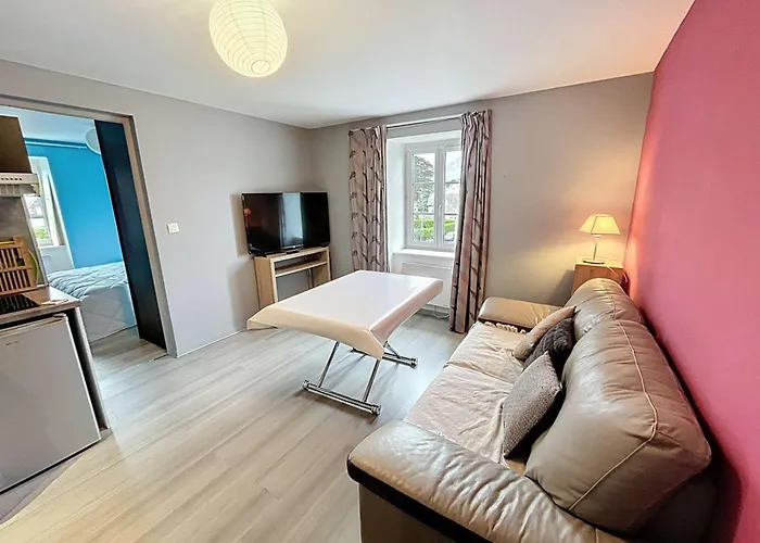 Lumineux A Jullouville, Proche Plage, Avec Parking Et Wifi Gratuit - Fr-1-361-565 * Jullouville-les-Pins